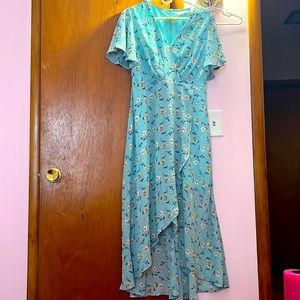 Medium size women dress.